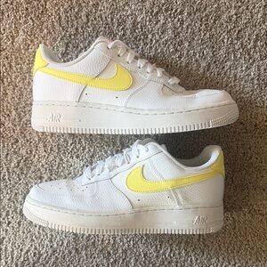 Nike AF1 White and Yellow Sneakers